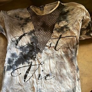 Black and grey v neck shirt